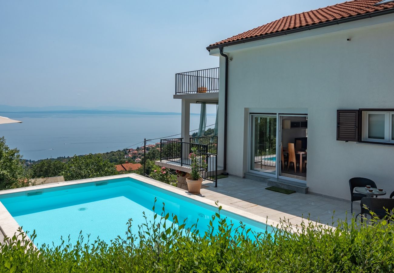 Ferienhaus in Icici - Ferienhaus in Ičići mit Meerblick, Balkon, Klimaanlage, W-LAN (4683-1)