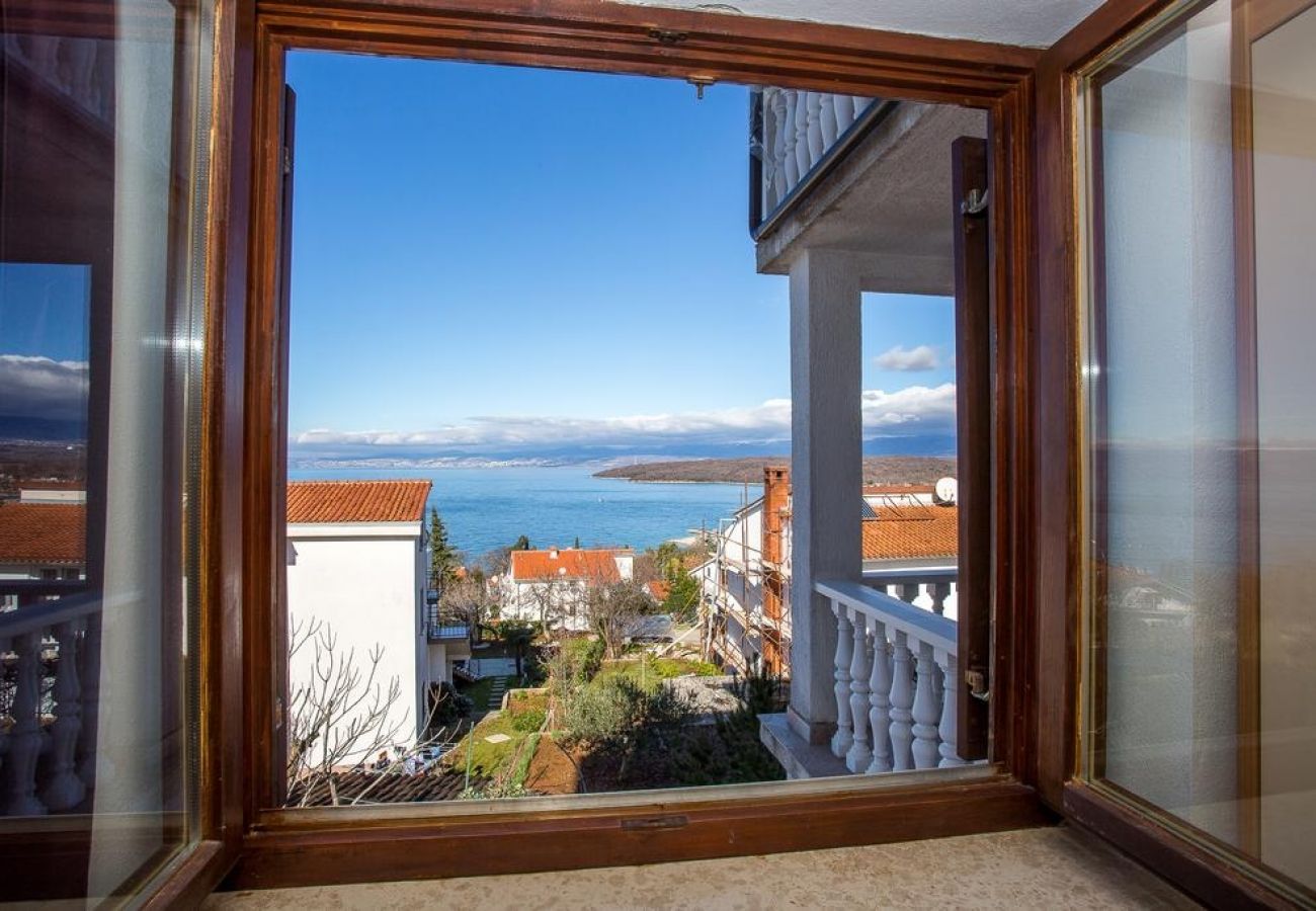 Ferienwohnung in Njivice - Ferienwohnung in Njivice mit Meerblick, Balkon, Klimaanlage, W-LAN (4687-1)