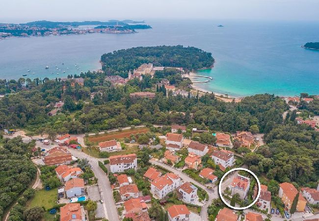 Ferienwohnung in Rovinj - Ferienwohnung in Rovinj mit Terrasse, Klimaanlage, W-LAN, Waschmaschine (4686-2) Ferienwohnung in Rovinj - Ferienwohnung in Rovinj mit Terrasse, Klimaanlage, W-LAN, Waschmaschine (4686-2)