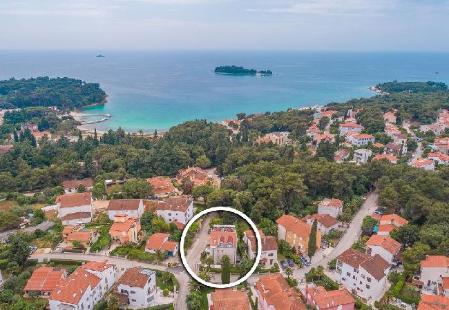 Ferienwohnung in Rovinj - Ferienwohnung in Rovinj mit Terrasse, Klimaanlage, W-LAN, Waschmaschine (4686-3) Ferienwohnung in Rovinj - Ferienwohnung in Rovinj mit Terrasse, Klimaanlage, W-LAN, Waschmaschine (4686-3)