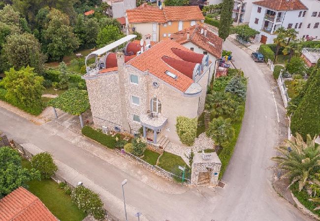 Studio in Rovinj - Studioapartment in Rovinj mit Meerblick, Terrasse, Klimaanlage, W-LAN (4686-6) Studio in Rovinj - Studioapartment in Rovinj mit Meerblick, Terrasse, Klimaanlage, W-LAN (4686-6)