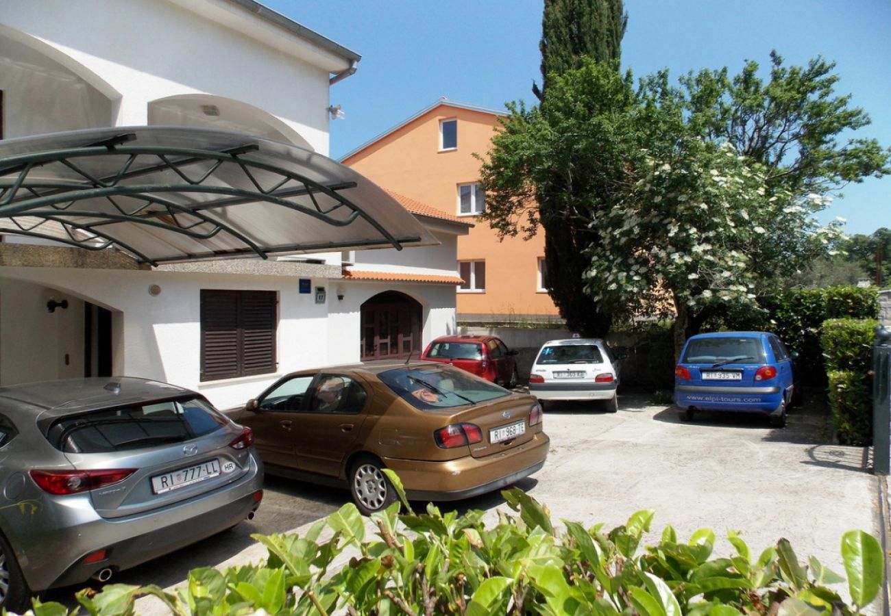 Ferienwohnung in Malinska - Ferienwohnung in Malinska mit Meerblick, Terrasse, Klimaanlage, W-LAN (4690-1)