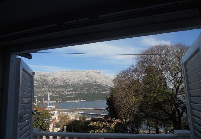 Ferienwohnung in Korcula - Ferienwohnung in Korčula mit Meerblick, Terrasse, Klimaanlage, W-LAN (4695-1) Ferienwohnung in Korcula - Ferienwohnung in Korčula mit Meerblick, Terrasse, Klimaanlage, W-LAN (4695-1)