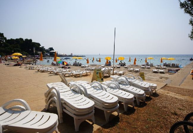 Ferienwohnung in Umag - Ferienwohnung in Umag mit Meerblick, Balkon, Klimaanlage, W-LAN (4735-1) Ferienwohnung in Umag - Ferienwohnung in Umag mit Meerblick, Balkon, Klimaanlage, W-LAN (4735-1)