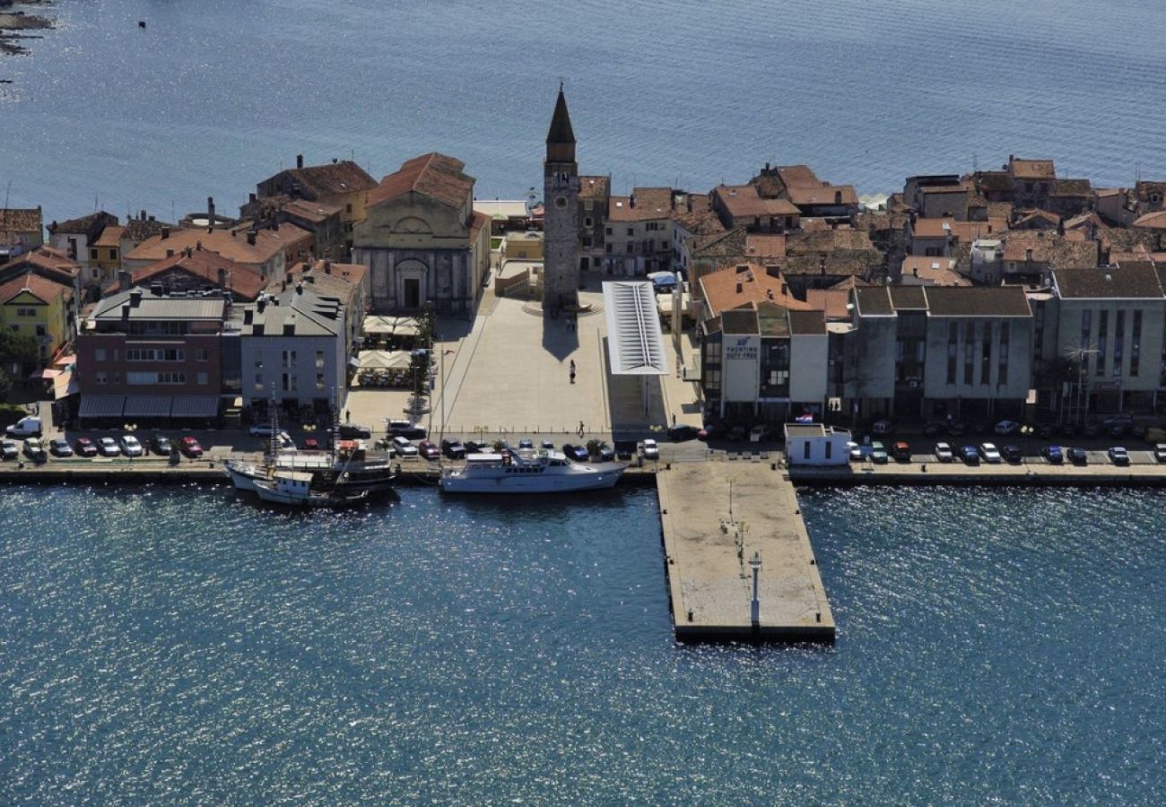 Ferienwohnung in Umag - Ferienwohnung in Umag mit Meerblick, Balkon, Klimaanlage, W-LAN (4735-1)