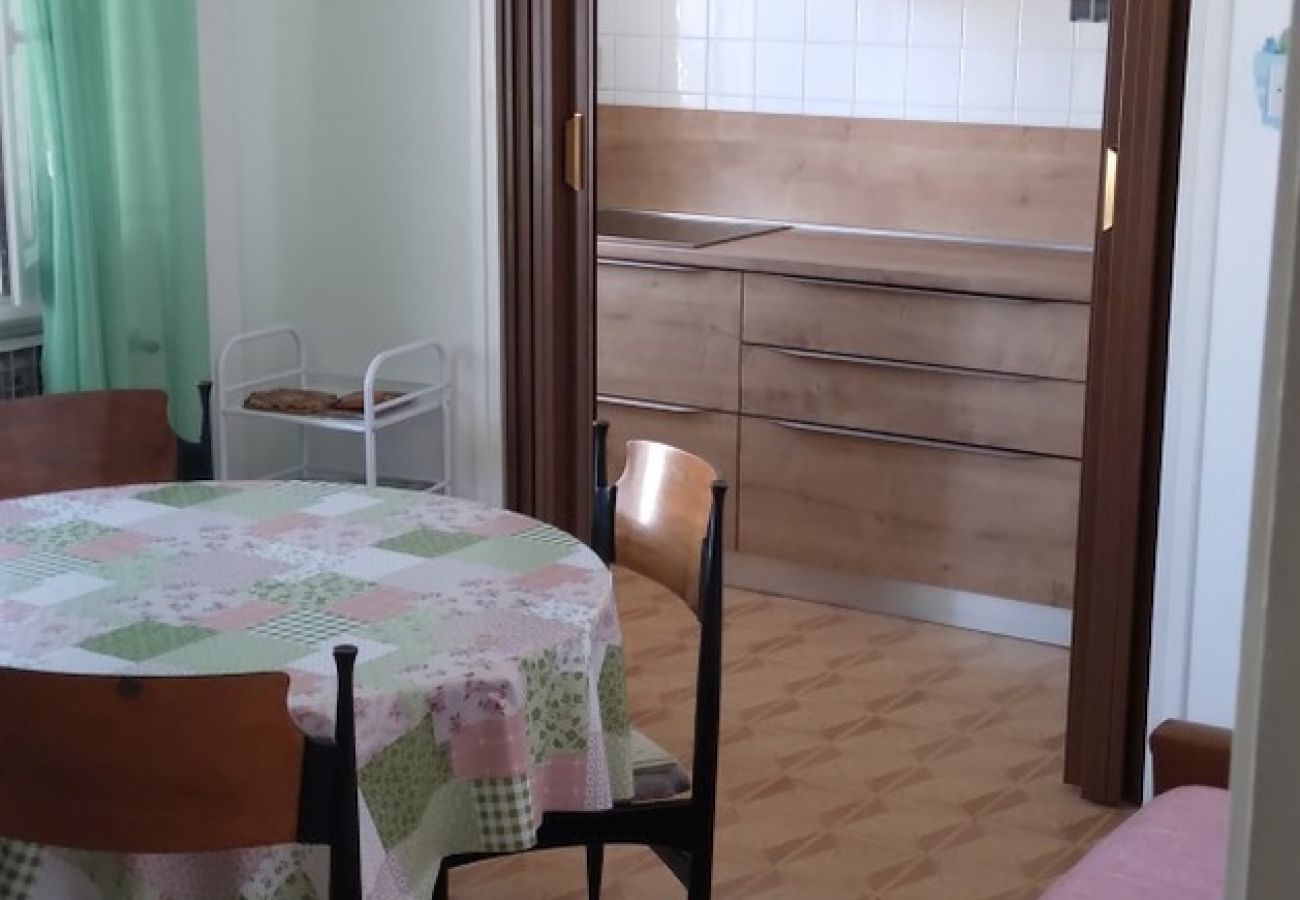 Ferienwohnung in Umag - Ferienwohnung in Umag mit Meerblick, Balkon, Klimaanlage, W-LAN (4735-1)