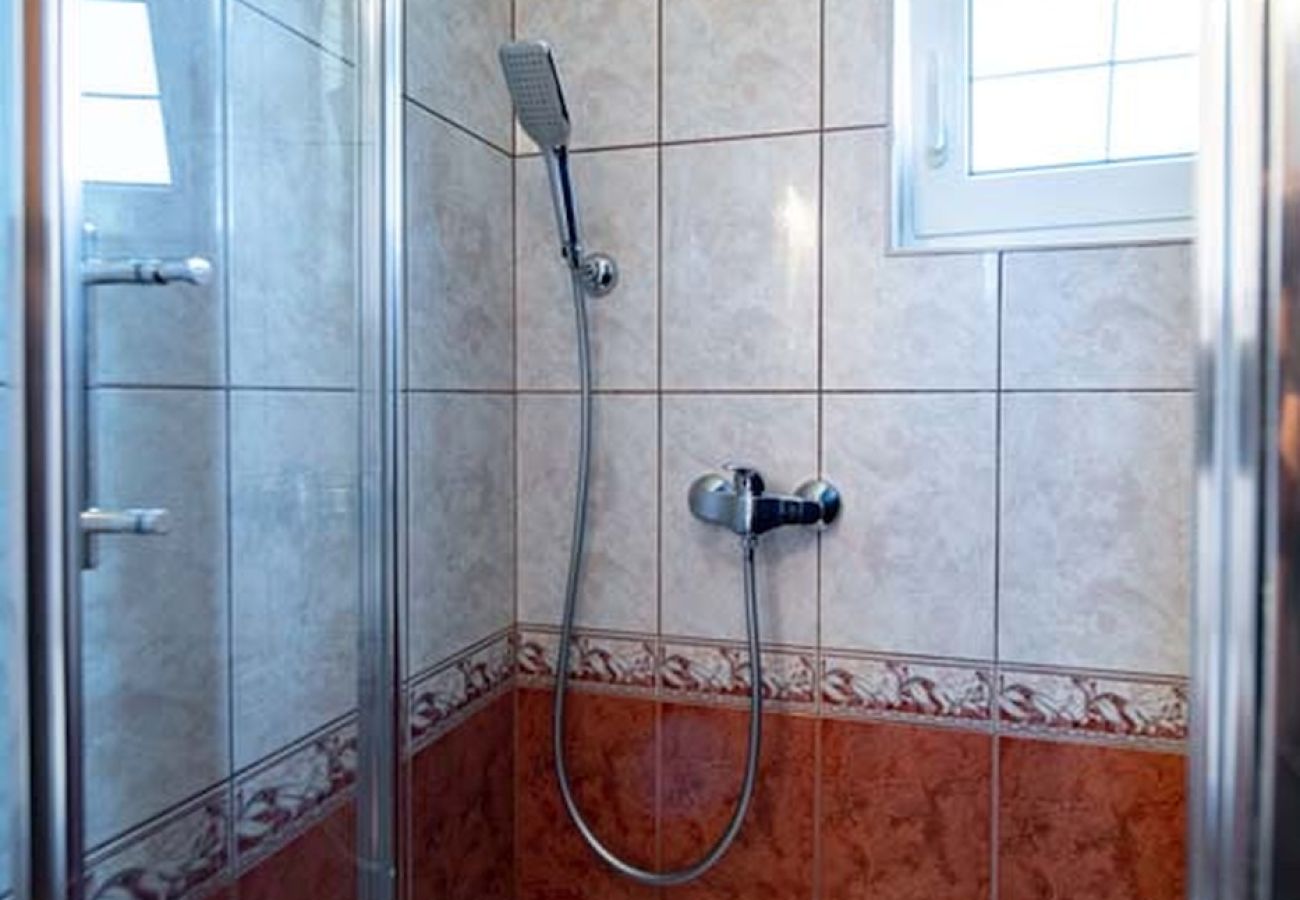 Ferienwohnung in Lopar - Ferienwohnung in Lopar mit Balkon, Klimaanlage, W-LAN (4738-4)