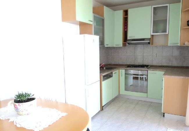 Ferienwohnung in Split - Ferienwohnung in Split mit Meerblick, Terrasse, Klimaanlage, W-LAN (4749-1) Ferienwohnung in Split - Ferienwohnung in Split mit Meerblick, Terrasse, Klimaanlage, W-LAN (4749-1)