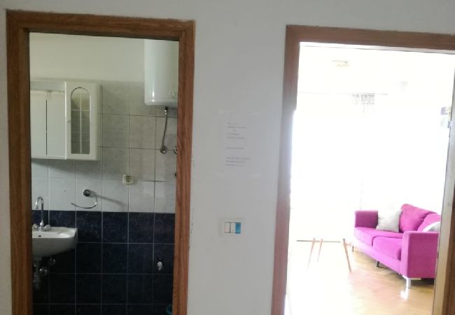Ferienwohnung in Split - Ferienwohnung in Split mit Meerblick, Terrasse, Klimaanlage, W-LAN (4749-1) Ferienwohnung in Split - Ferienwohnung in Split mit Meerblick, Terrasse, Klimaanlage, W-LAN (4749-1)