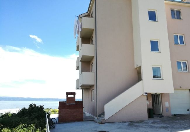 Ferienwohnung in Split - Ferienwohnung in Split mit Meerblick, Terrasse, Klimaanlage, W-LAN (4749-1) Ferienwohnung in Split - Ferienwohnung in Split mit Meerblick, Terrasse, Klimaanlage, W-LAN (4749-1)