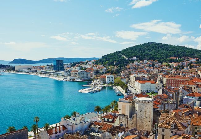 Ferienwohnung in Split - Ferienwohnung in Split mit Meerblick, Terrasse, Klimaanlage, W-LAN (4749-1) Ferienwohnung in Split - Ferienwohnung in Split mit Meerblick, Terrasse, Klimaanlage, W-LAN (4749-1)