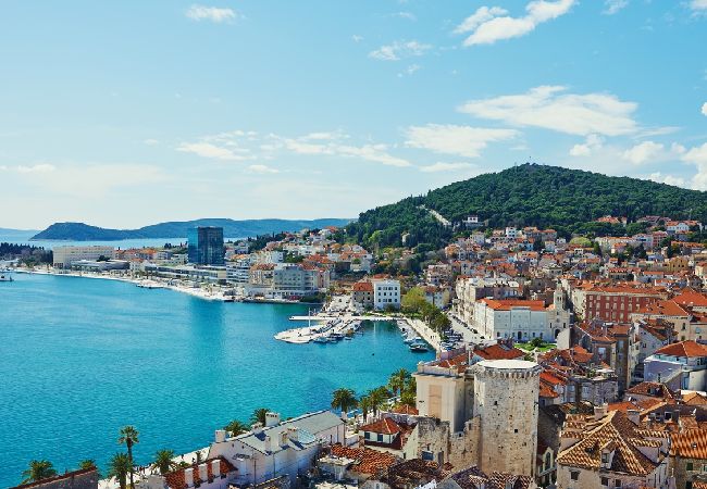 Ferienwohnung in Split - Ferienwohnung in Split mit Meerblick, Terrasse, Klimaanlage, W-LAN (4749-1) Ferienwohnung in Split - Ferienwohnung in Split mit Meerblick, Terrasse, Klimaanlage, W-LAN (4749-1)