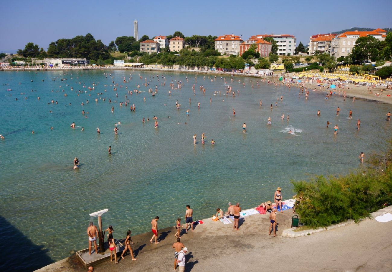 Ferienwohnung in Split - Ferienwohnung in Split mit Meerblick, Terrasse, Klimaanlage, W-LAN (4749-1)