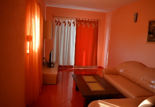 Ferienwohnung in Vinišce - Ferienwohnung in Vinišće mit Balkon, Klimaanlage, W-LAN, Waschmaschine (4753-2) Ferienwohnung in Vinišce - Ferienwohnung in Vinišće mit Balkon, Klimaanlage, W-LAN, Waschmaschine (4753-2)