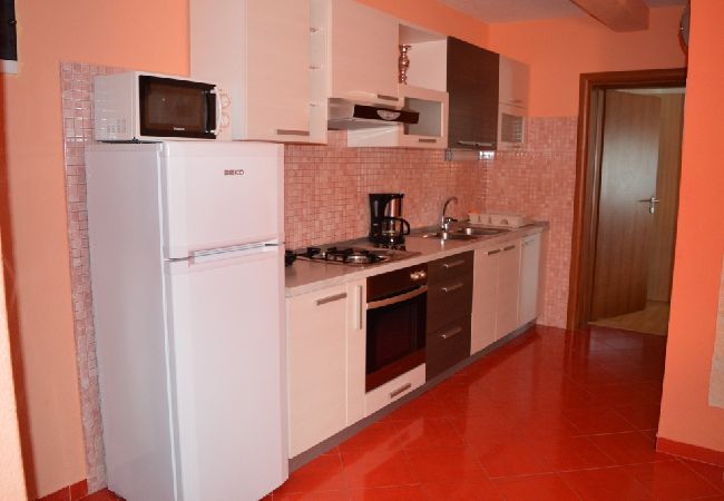 Ferienwohnung in Vinišce - Ferienwohnung in Vinišće mit Balkon, Klimaanlage, W-LAN, Waschmaschine (4753-2) Ferienwohnung in Vinišce - Ferienwohnung in Vinišće mit Balkon, Klimaanlage, W-LAN, Waschmaschine (4753-2)