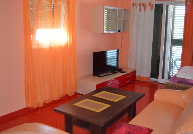 Ferienwohnung in Vinišce - Ferienwohnung in Vinišće mit Balkon, Klimaanlage, W-LAN, Waschmaschine (4753-2) Ferienwohnung in Vinišce - Ferienwohnung in Vinišće mit Balkon, Klimaanlage, W-LAN, Waschmaschine (4753-2)