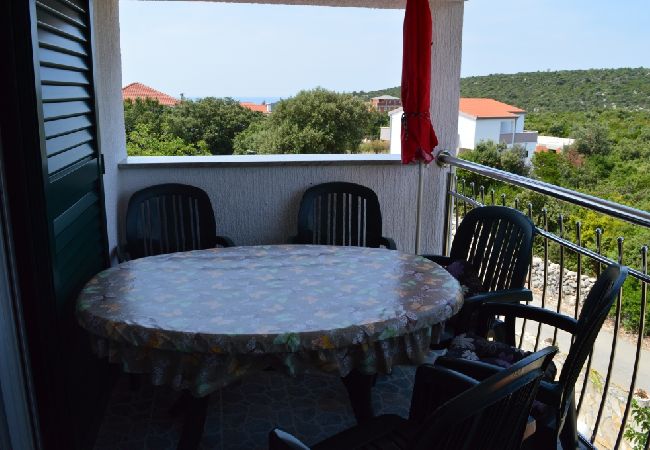 Ferienwohnung in Vinišce - Ferienwohnung in Vinišće mit Balkon, Klimaanlage, W-LAN, Waschmaschine (4753-4) Ferienwohnung in Vinišce - Ferienwohnung in Vinišće mit Balkon, Klimaanlage, W-LAN, Waschmaschine (4753-4)