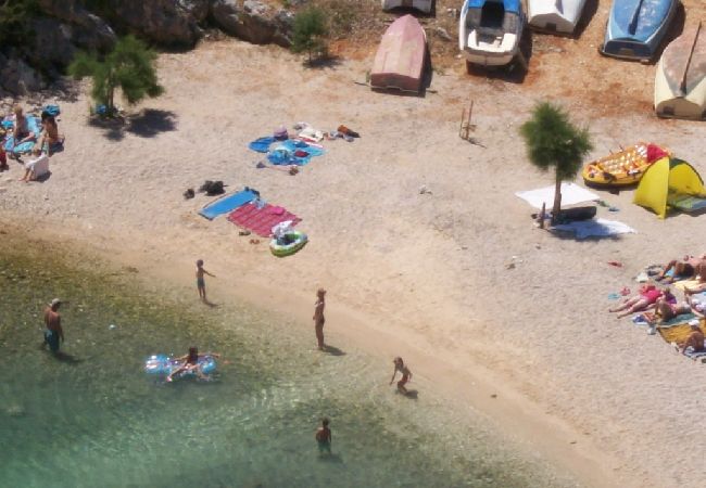 Ferienwohnung in Vinišce - Ferienwohnung in Vinišće mit Balkon, Klimaanlage, W-LAN, Waschmaschine (4753-7) Ferienwohnung in Vinišce - Ferienwohnung in Vinišće mit Balkon, Klimaanlage, W-LAN, Waschmaschine (4753-7)
