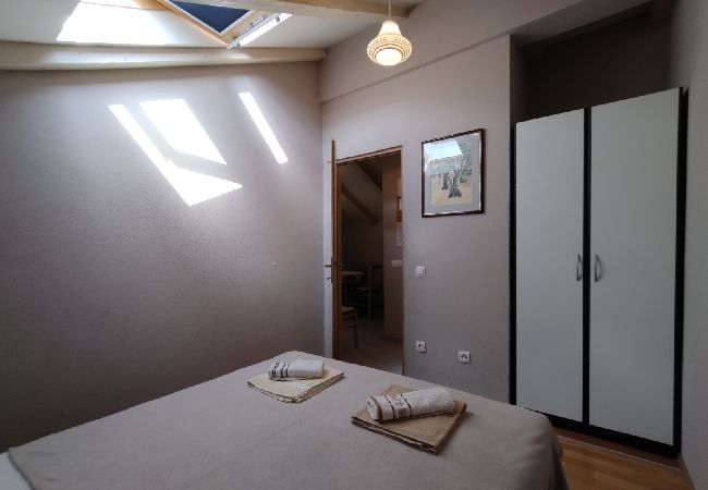 Ferienwohnung in Vinišce - Ferienwohnung in Vinišće mit Terrasse, Klimaanlage, W-LAN (4756-2) Ferienwohnung in Vinišce - Ferienwohnung in Vinišće mit Terrasse, Klimaanlage, W-LAN (4756-2)