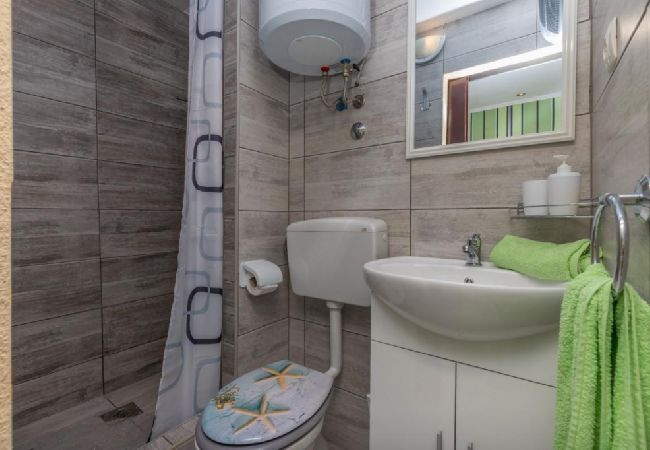 Studio in Crikvenica - Studioapartment in Crikvenica mit Meerblick, Terrasse, Klimaanlage, W-LAN (4628-5) Studio in Crikvenica - Studioapartment in Crikvenica mit Meerblick, Terrasse, Klimaanlage, W-LAN (4628-5)