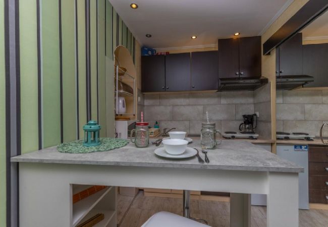 Studio in Crikvenica - Studioapartment in Crikvenica mit Meerblick, Terrasse, Klimaanlage, W-LAN (4628-5) Studio in Crikvenica - Studioapartment in Crikvenica mit Meerblick, Terrasse, Klimaanlage, W-LAN (4628-5)