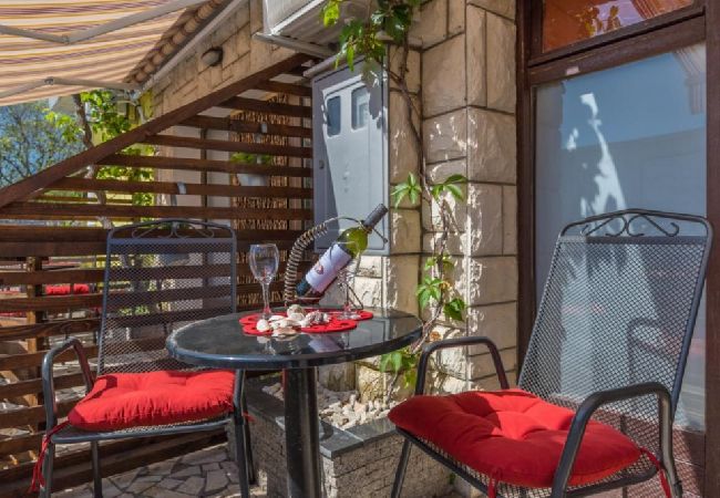 Studio in Crikvenica - Studioapartment in Crikvenica mit Meerblick, Terrasse, Klimaanlage, W-LAN (4628-5) Studio in Crikvenica - Studioapartment in Crikvenica mit Meerblick, Terrasse, Klimaanlage, W-LAN (4628-5)