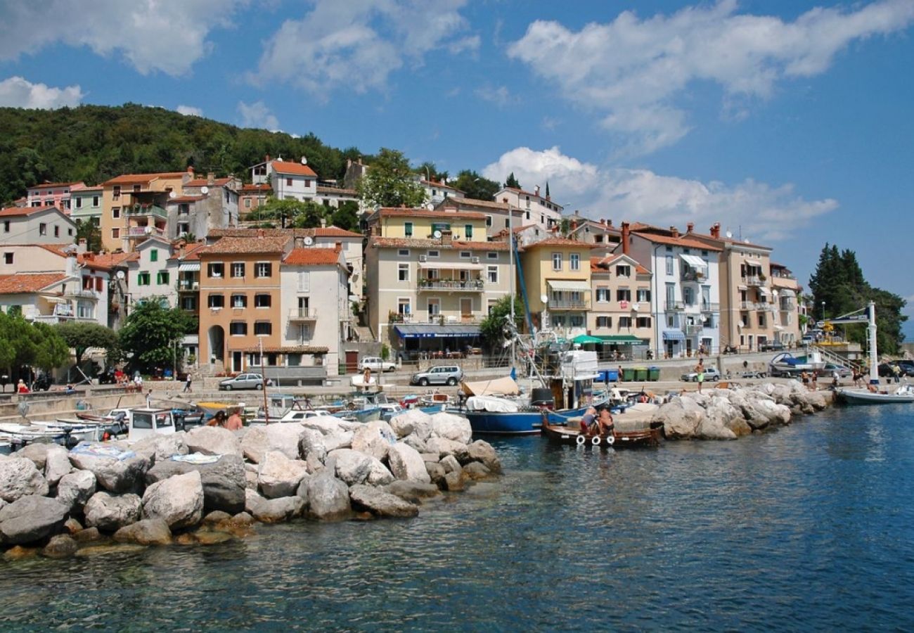 Ferienwohnung in Mošcenicka Draga - Ferienwohnung in Mošćenička Draga mit Meerblick, Loggia, Klimaanlage, W-LAN (4772-1)