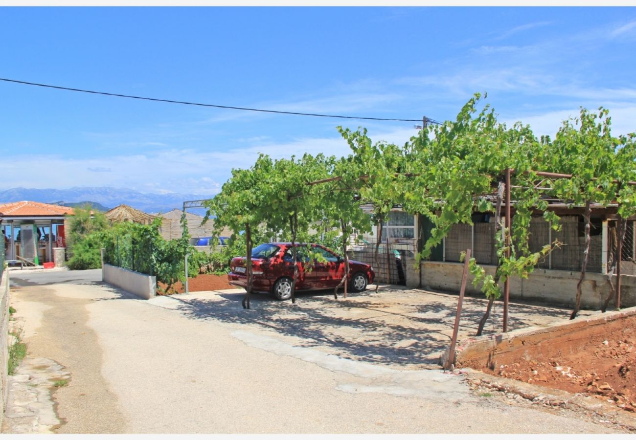 Ferienwohnung in Slatine - Ferienwohnung in Slatine mit Meerblick, Balkon, Klimaanlage, W-LAN (4782-1)