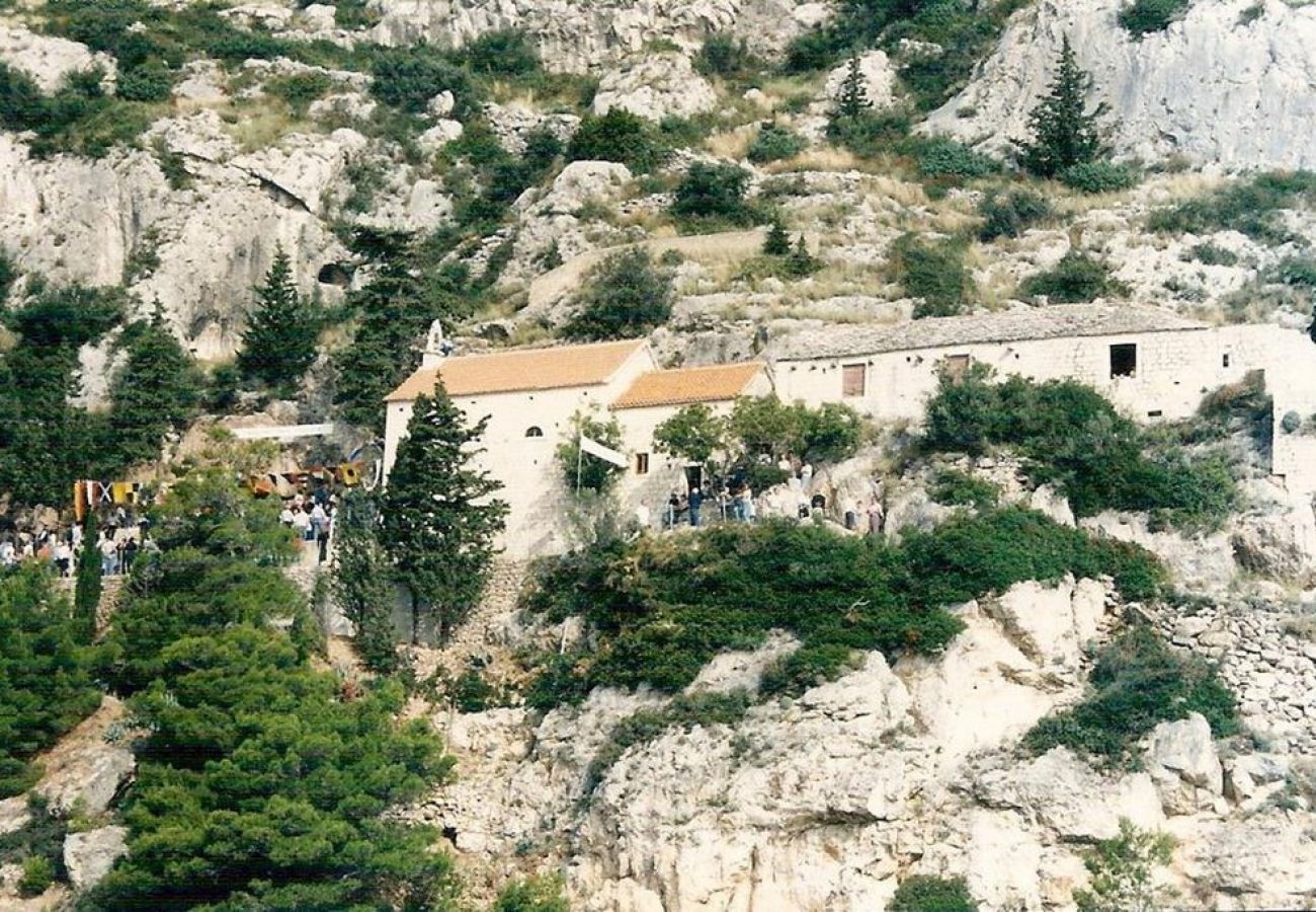 Ferienwohnung in Slatine - Ferienwohnung in Slatine mit Meerblick, Balkon, Klimaanlage, W-LAN (4784-1)