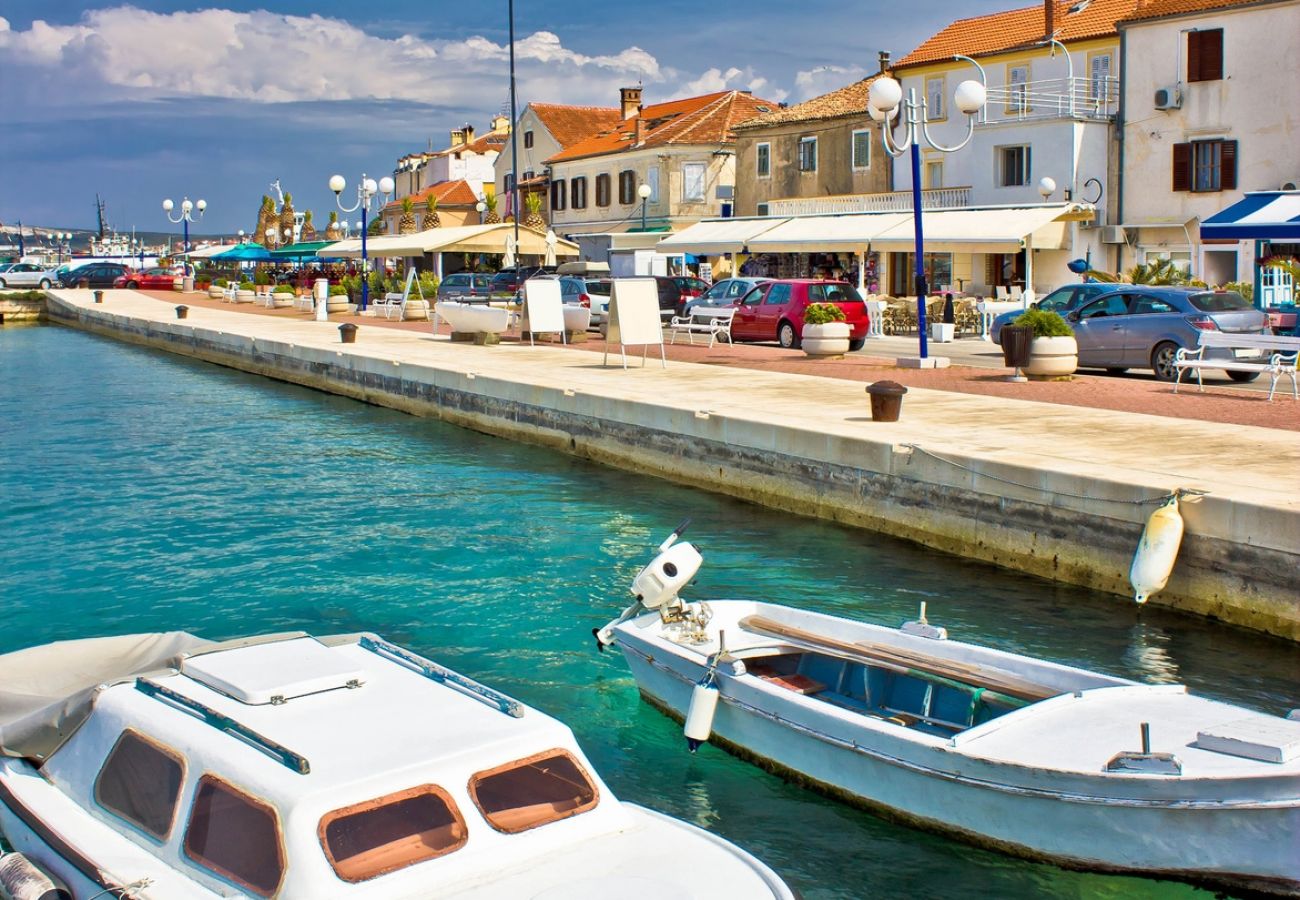 Ferienwohnung in Biograd na moru - Ferienwohnung in Biograd na Moru mit Terrasse, Klimaanlage, W-LAN (4801-1)