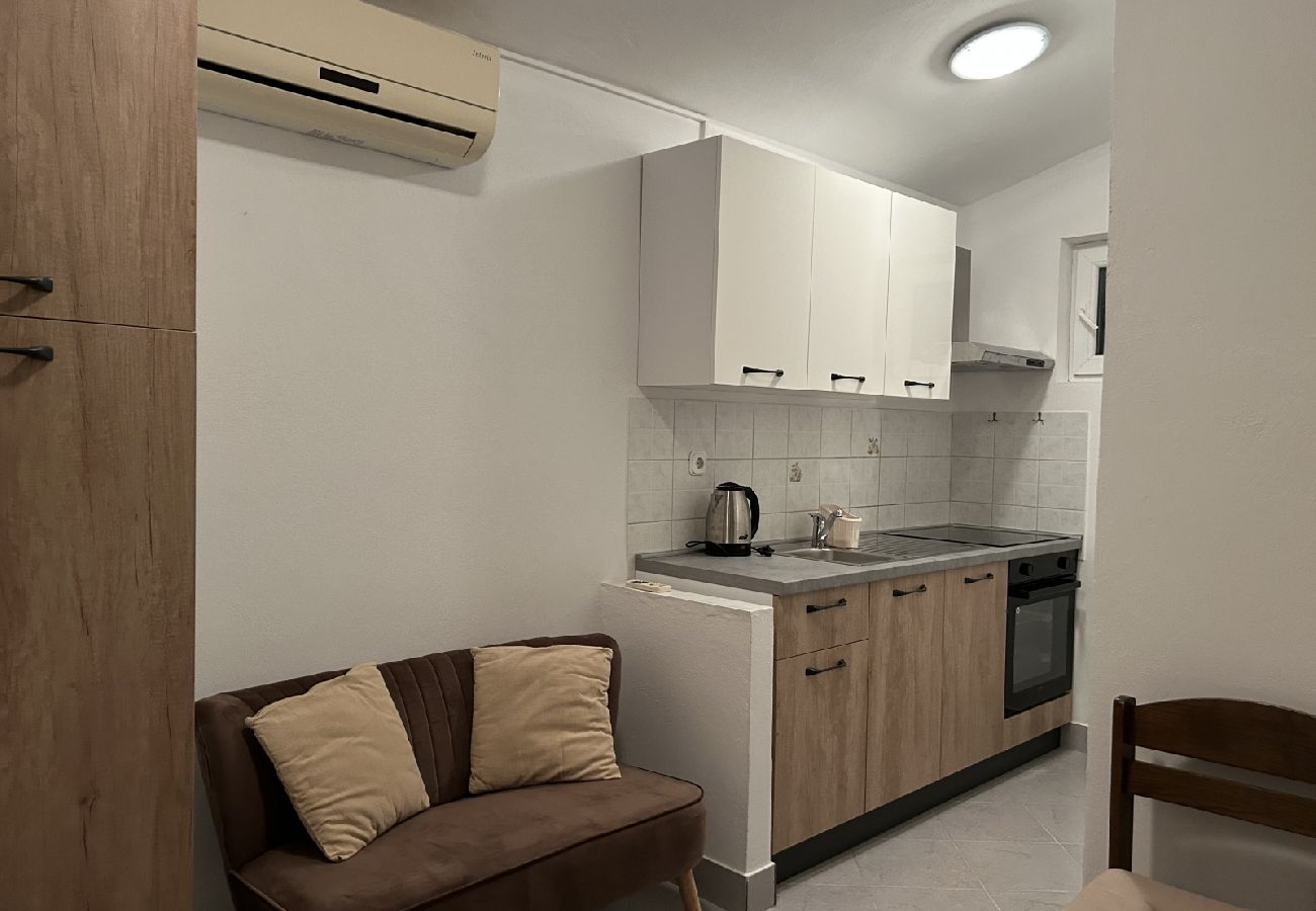 Ferienwohnung in Biograd na moru - Ferienwohnung in Biograd na Moru mit Terrasse, Klimaanlage, W-LAN (4801-2)