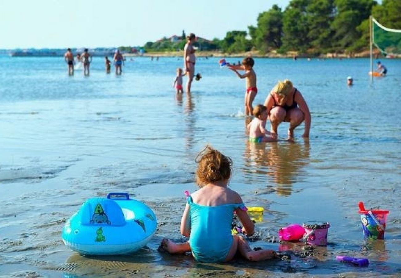 Ferienwohnung in Nin - Ferienwohnung in Zaton (Zadar) mit Meerblick, Balkon, Klimaanlage, W-LAN (4810-1)