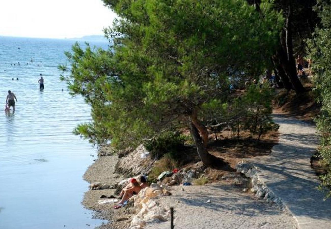 Ferienwohnung in Nin - Ferienwohnung in Zaton (Zadar) mit Meerblick, Loggia, Klimaanlage, W-LAN (4810-3)