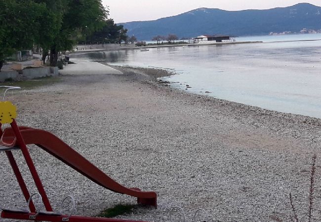 Ferienwohnung in Sukošan - Ferienwohnung in Sukošan mit Terrasse, Klimaanlage, W-LAN (4813-2) Ferienwohnung in Sukošan - Ferienwohnung in Sukošan mit Terrasse, Klimaanlage, W-LAN (4813-2)