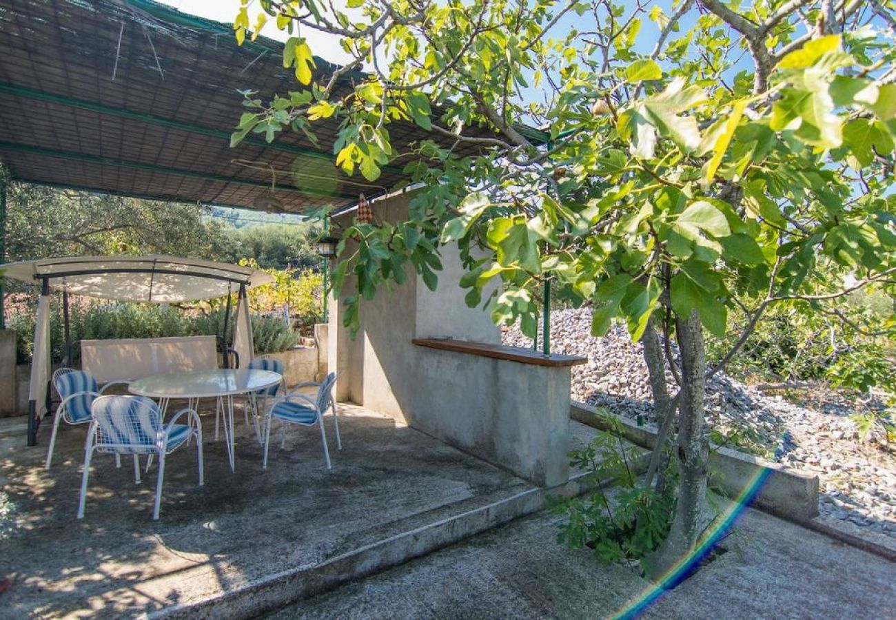 Ferienwohnung in Slatine - Ferienwohnung in Slatine mit Meerblick, Terrasse, Klimaanlage, W-LAN (4789-4)