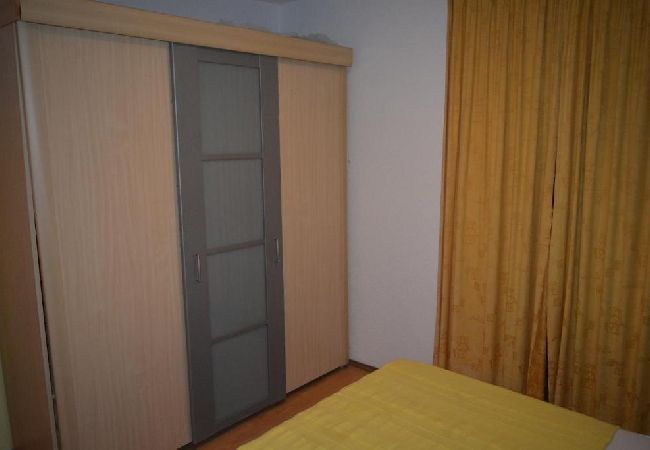 Ferienwohnung in Vrsi - Ferienwohnung in Vrsi mit Balkon, Klimaanlage, W-LAN (4824-3) Ferienwohnung in Vrsi - Ferienwohnung in Vrsi mit Balkon, Klimaanlage, W-LAN (4824-3)
