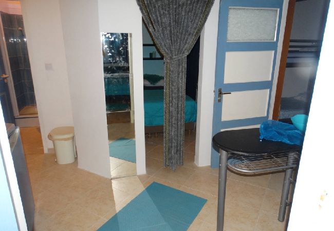 Ferienwohnung in Vrsi - Ferienwohnung in Vrsi mit Balkon, Klimaanlage, W-LAN (4824-4) Ferienwohnung in Vrsi - Ferienwohnung in Vrsi mit Balkon, Klimaanlage, W-LAN (4824-4)