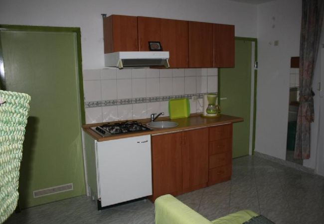 Ferienwohnung in Vrsi - Ferienwohnung in Vrsi mit Balkon, Klimaanlage, W-LAN (4824-5) Ferienwohnung in Vrsi - Ferienwohnung in Vrsi mit Balkon, Klimaanlage, W-LAN (4824-5)