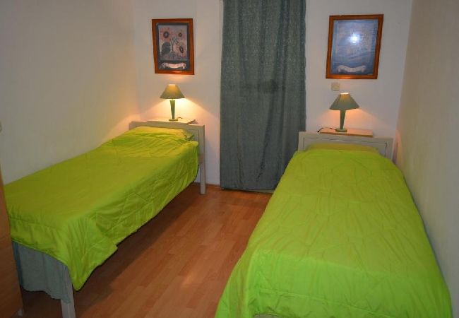 Ferienwohnung in Vrsi - Ferienwohnung in Vrsi mit Balkon, Klimaanlage, W-LAN (4824-5) Ferienwohnung in Vrsi - Ferienwohnung in Vrsi mit Balkon, Klimaanlage, W-LAN (4824-5)