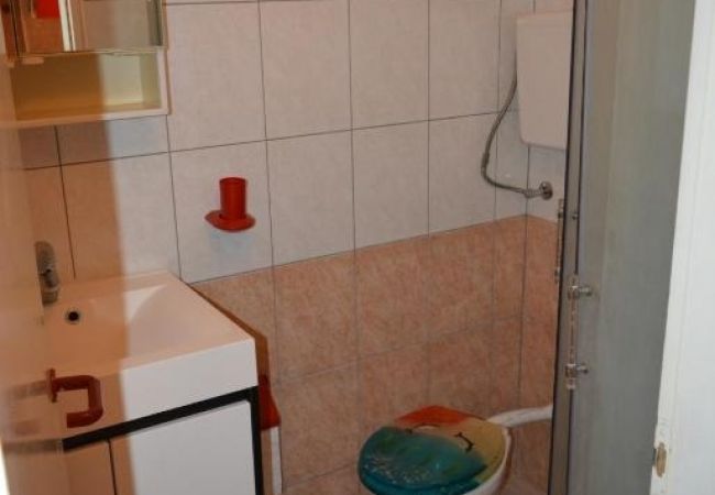 Ferienwohnung in Vrsi - Ferienwohnung in Vrsi mit Balkon, Klimaanlage, W-LAN (4824-6) Ferienwohnung in Vrsi - Ferienwohnung in Vrsi mit Balkon, Klimaanlage, W-LAN (4824-6)