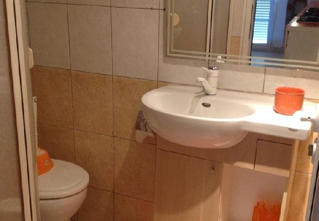 Ferienwohnung in Vrsi - Ferienwohnung in Vrsi mit Meerblick, Terrasse, Klimaanlage, W-LAN (4824-7) Ferienwohnung in Vrsi - Ferienwohnung in Vrsi mit Meerblick, Terrasse, Klimaanlage, W-LAN (4824-7)
