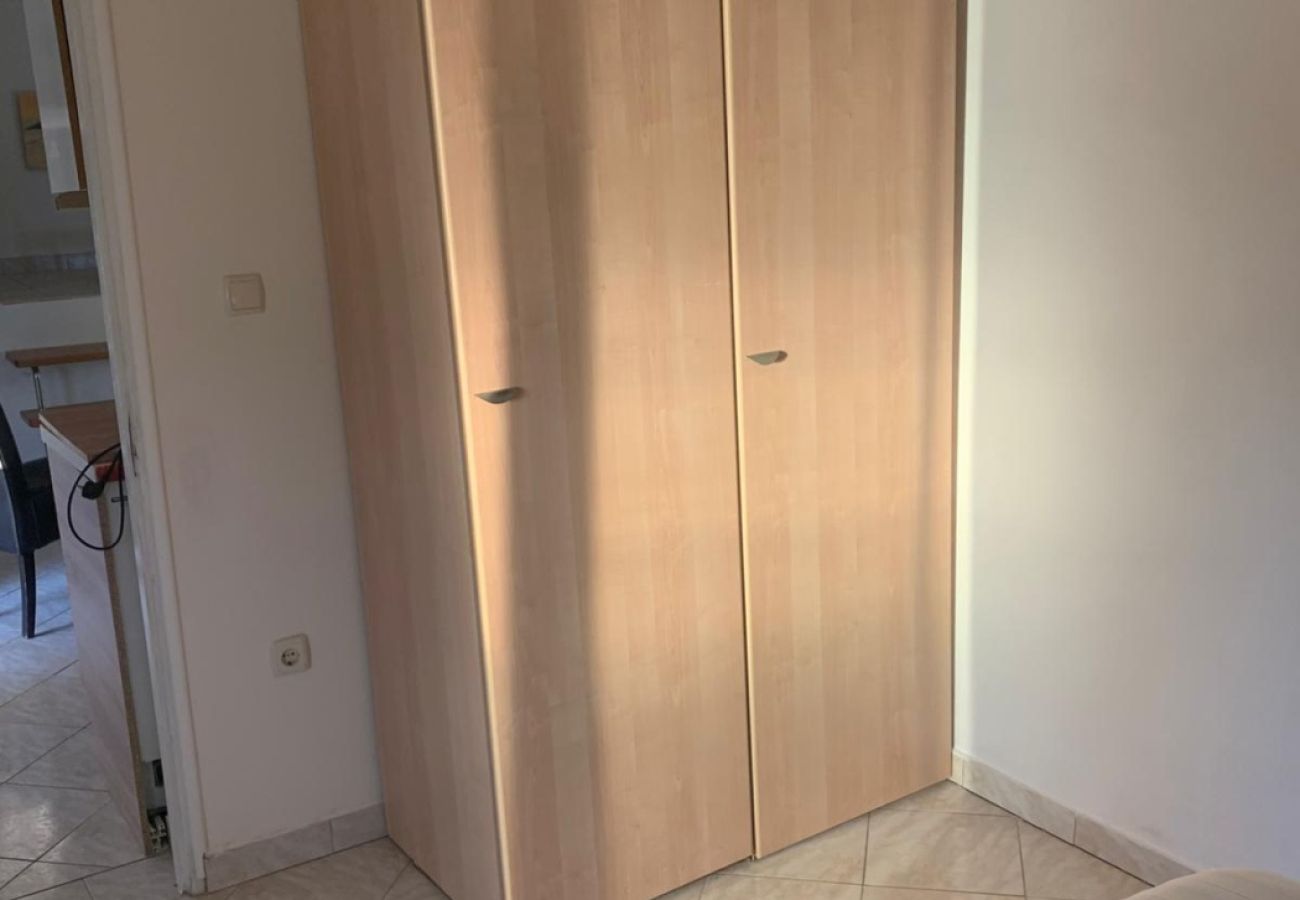 Ferienwohnung in Vrsi - Ferienwohnung in Vrsi mit Meerblick, Terrasse, Klimaanlage, W-LAN (4824-7)
