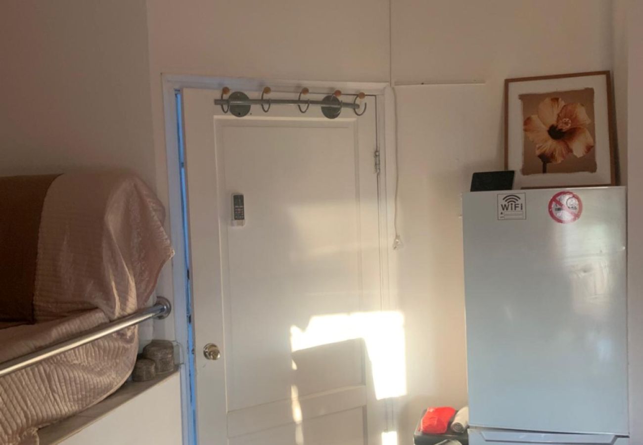 Ferienwohnung in Vrsi - Ferienwohnung in Vrsi mit Meerblick, Terrasse, Klimaanlage, W-LAN (4824-7)