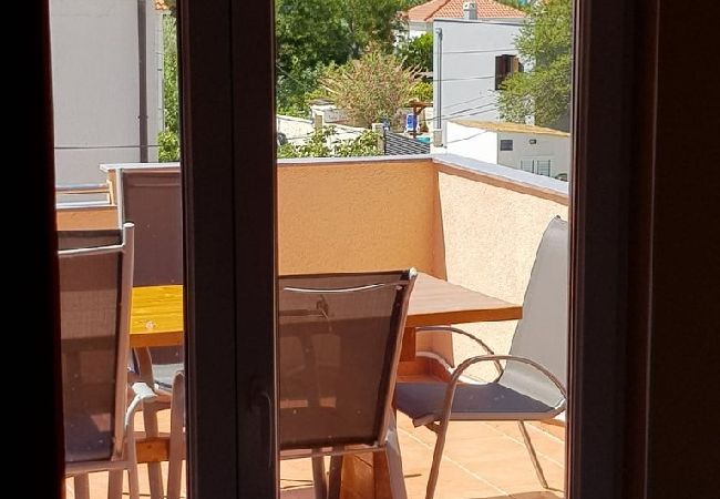 Ferienwohnung in Vrsi - Ferienwohnung in Vrsi mit Meerblick, Terrasse, Klimaanlage, W-LAN (4836-2) Ferienwohnung in Vrsi - Ferienwohnung in Vrsi mit Meerblick, Terrasse, Klimaanlage, W-LAN (4836-2)