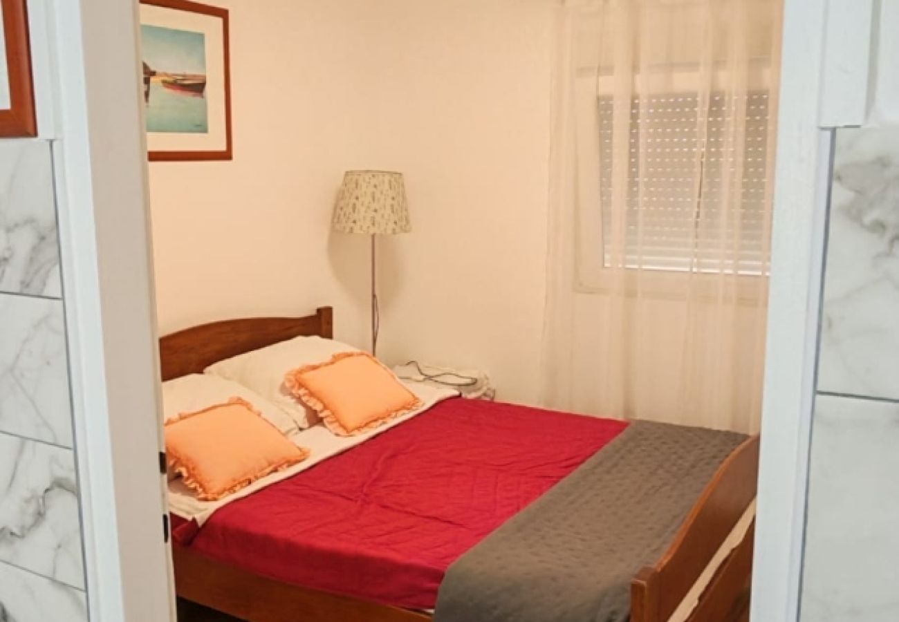 Ferienwohnung in Ždrelac - Ferienwohnung in Ždrelac mit Balkon, Klimaanlage, W-LAN, Waschmaschine (4834-1)
