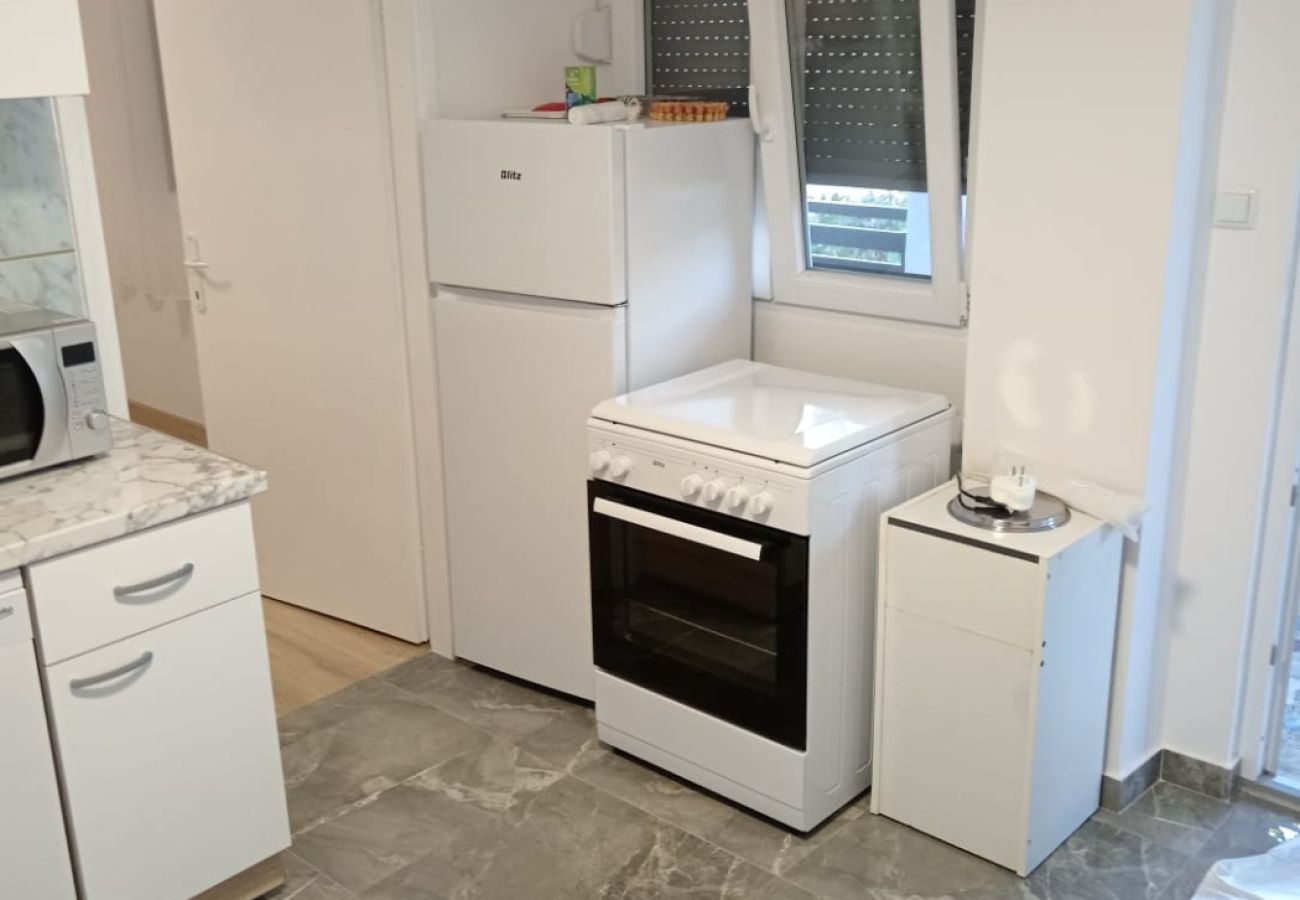 Ferienwohnung in Ždrelac - Ferienwohnung in Ždrelac mit Balkon, Klimaanlage, W-LAN, Spülmaschine (4834-3)