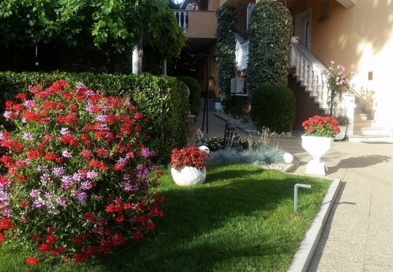 Ferienwohnung in Baška - Ferienwohnung in Baška mit Terrasse, Klimaanlage, W-LAN (4863-1)