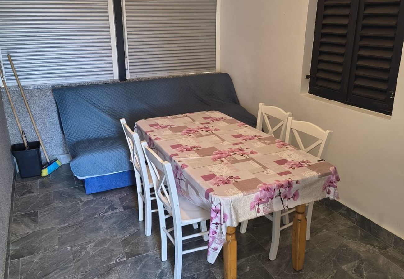 Ferienwohnung in Ždrelac - Ferienwohnung in Ždrelac mit Balkon, Klimaanlage, W-LAN, Waschmaschine (4834-2)