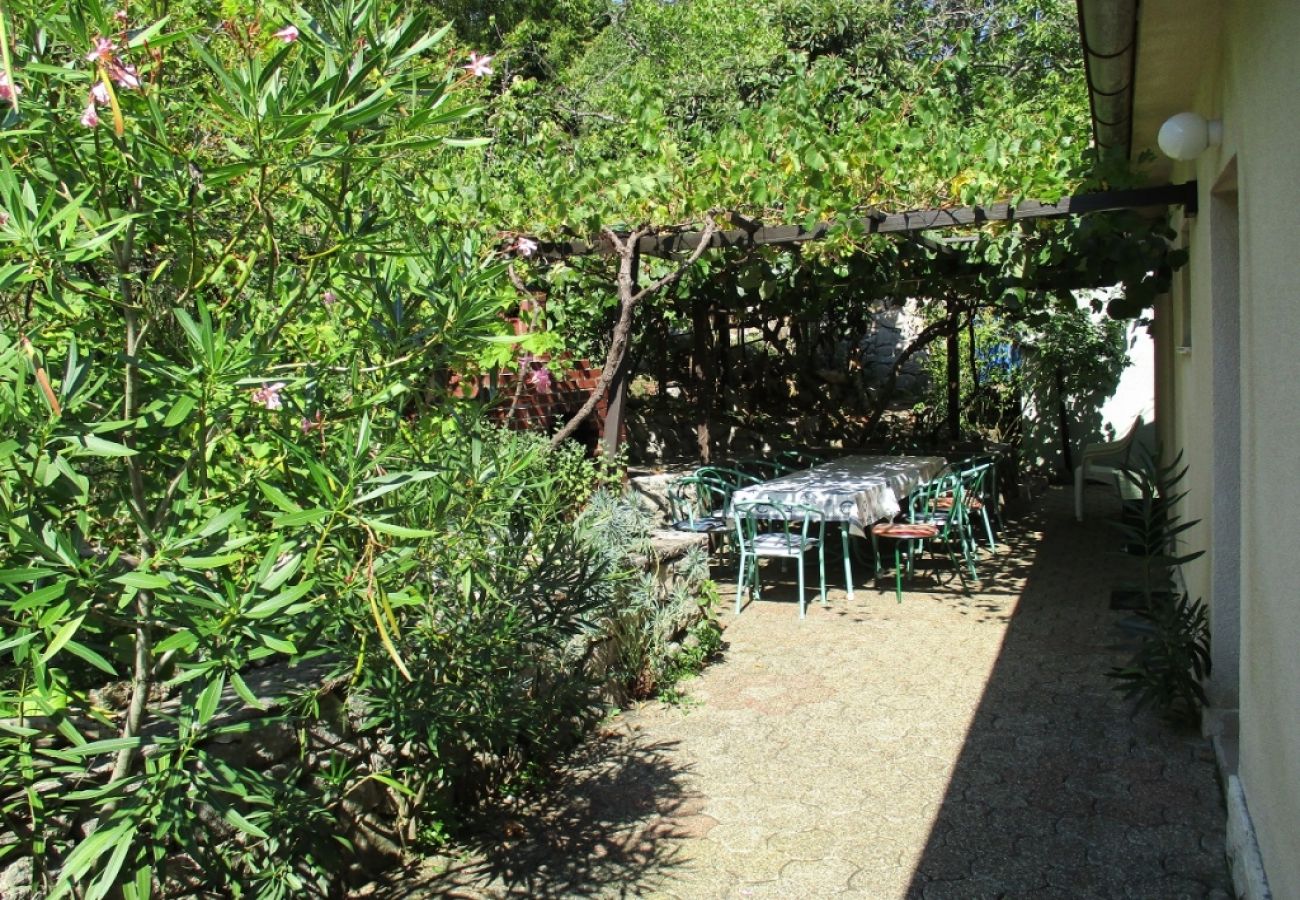 Ferienwohnung in Icici - Ferienwohnung in Ičići mit Meerblick, Terrasse, W-LAN (4870-1)