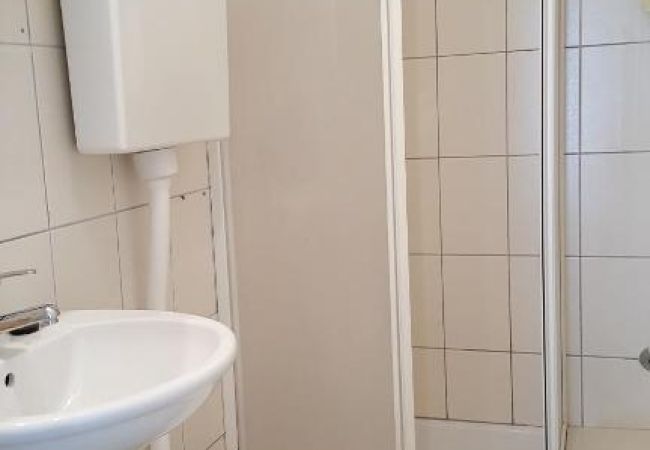 Zimmeranmietung in Hvar - Zimmer in Hvar-Stadt mit Meerblick, Balkon, Klimaanlage, W-LAN (4858-5) Zimmeranmietung in Hvar - Zimmer in Hvar-Stadt mit Meerblick, Balkon, Klimaanlage, W-LAN (4858-5)